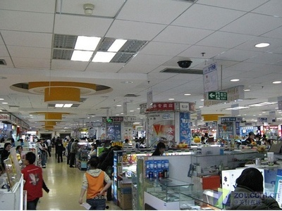 年終市場(chǎng)透視 中關(guān)村柜臺(tái)交易轉(zhuǎn)向現(xiàn)金結(jié)算，電子產(chǎn)品銷售模式悄然變化